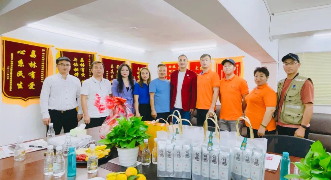 德爱•荔林共创美好