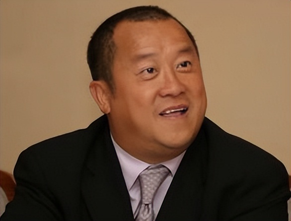 曾志伟与谭咏麟半年不说话,曾志伟跟谭咏麟有多好