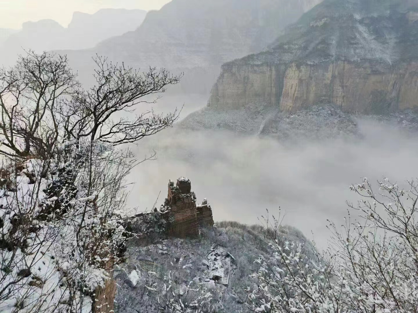 红岩绝壁大峡谷攻略,红岩绝壁太行大峡谷