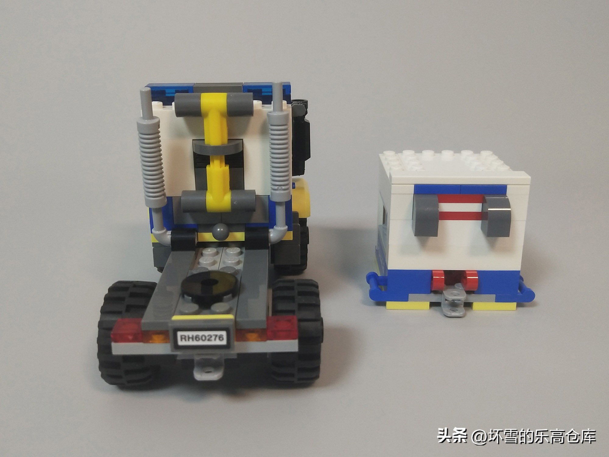 乐高押运警车,买乐高警察玩具视频