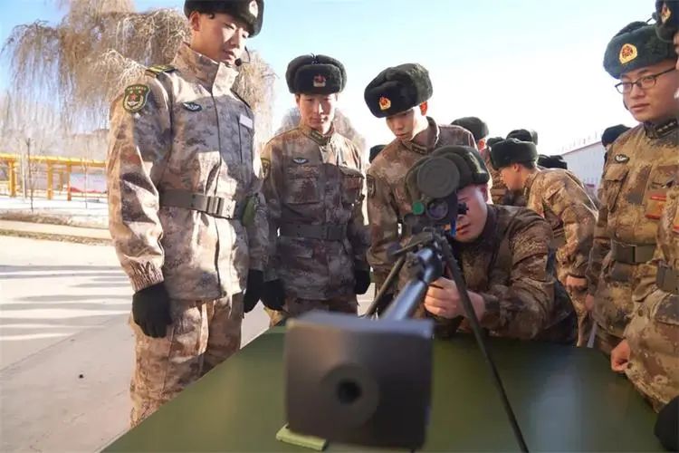 军政互换的优缺点,军政互换满1年能否调整岗位