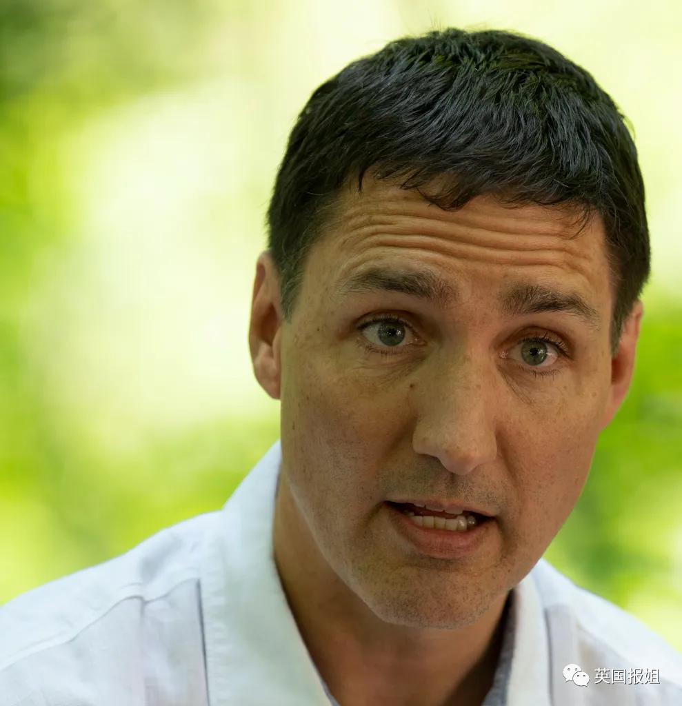 加拿大总理放弃“长发*男美**”人设,剪硬汉发型太辣眼被全网群嘲?