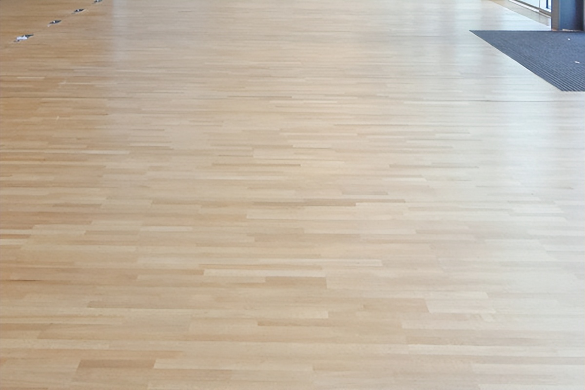 十大品牌pvc塑胶地板,复合pvc地板的优缺点