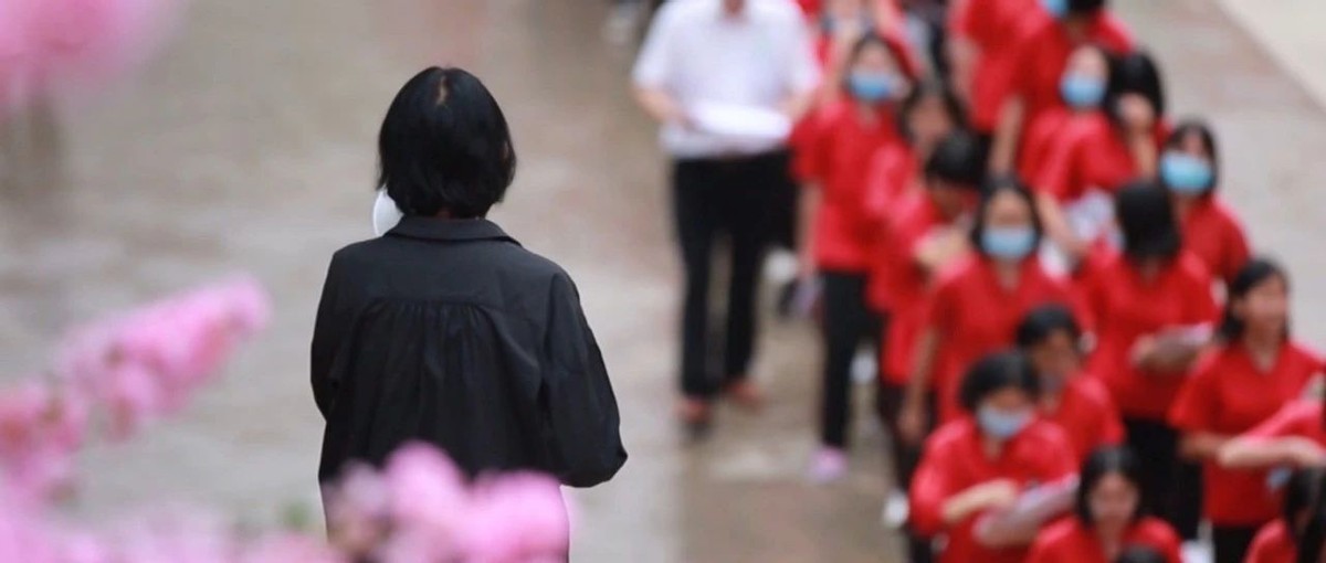 张桂梅有几个学生考上清华北大,张桂梅的学生考不上清华北大