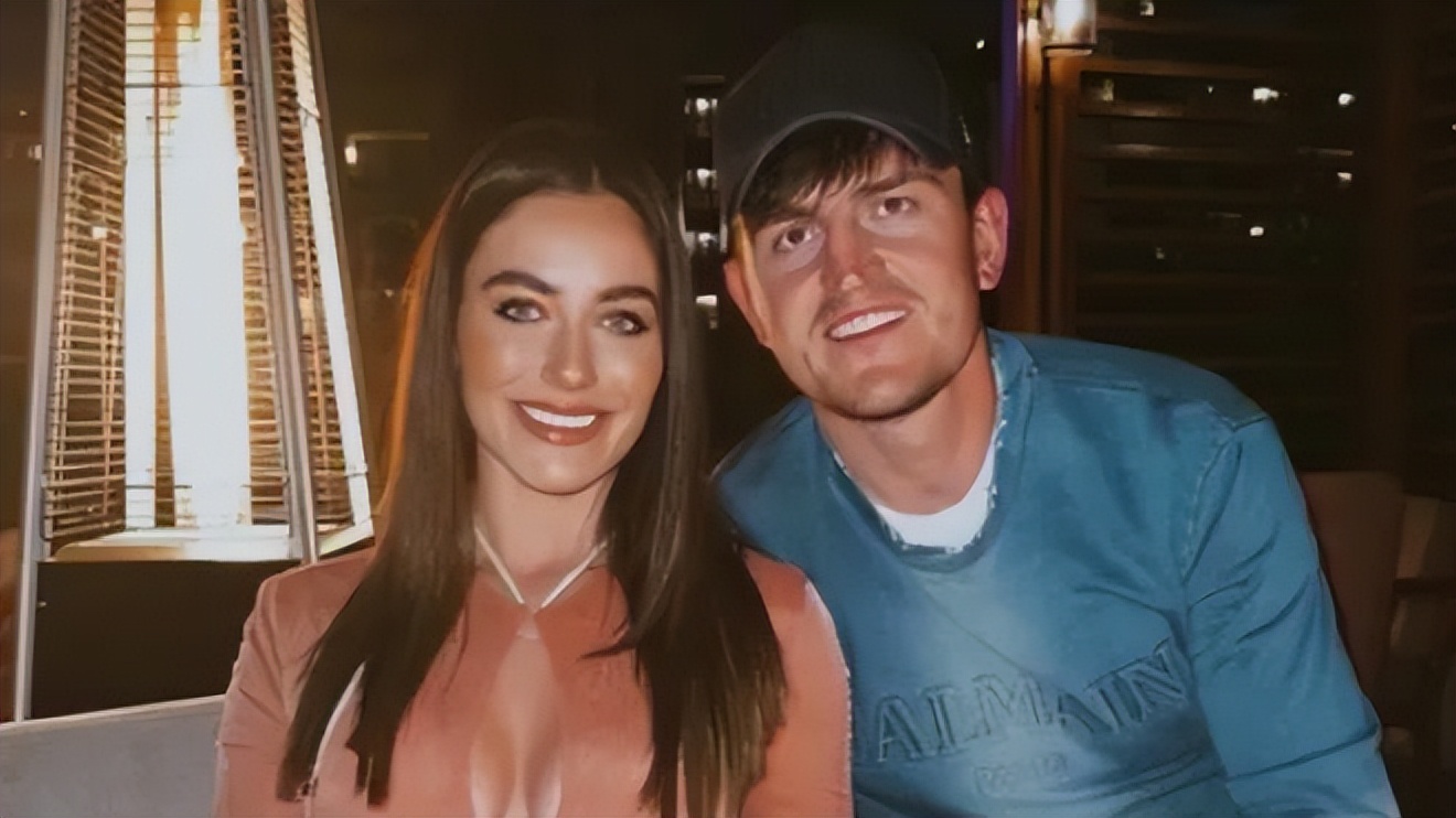 世界杯十大球星背后的女人,世界杯足球太太团十大女神