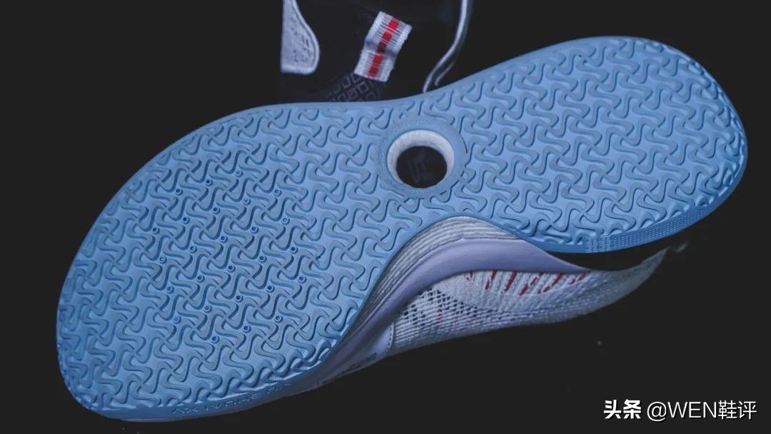 跌到五百内唯一值得无脑冲的李宁实战鞋，驭帅15V2开箱