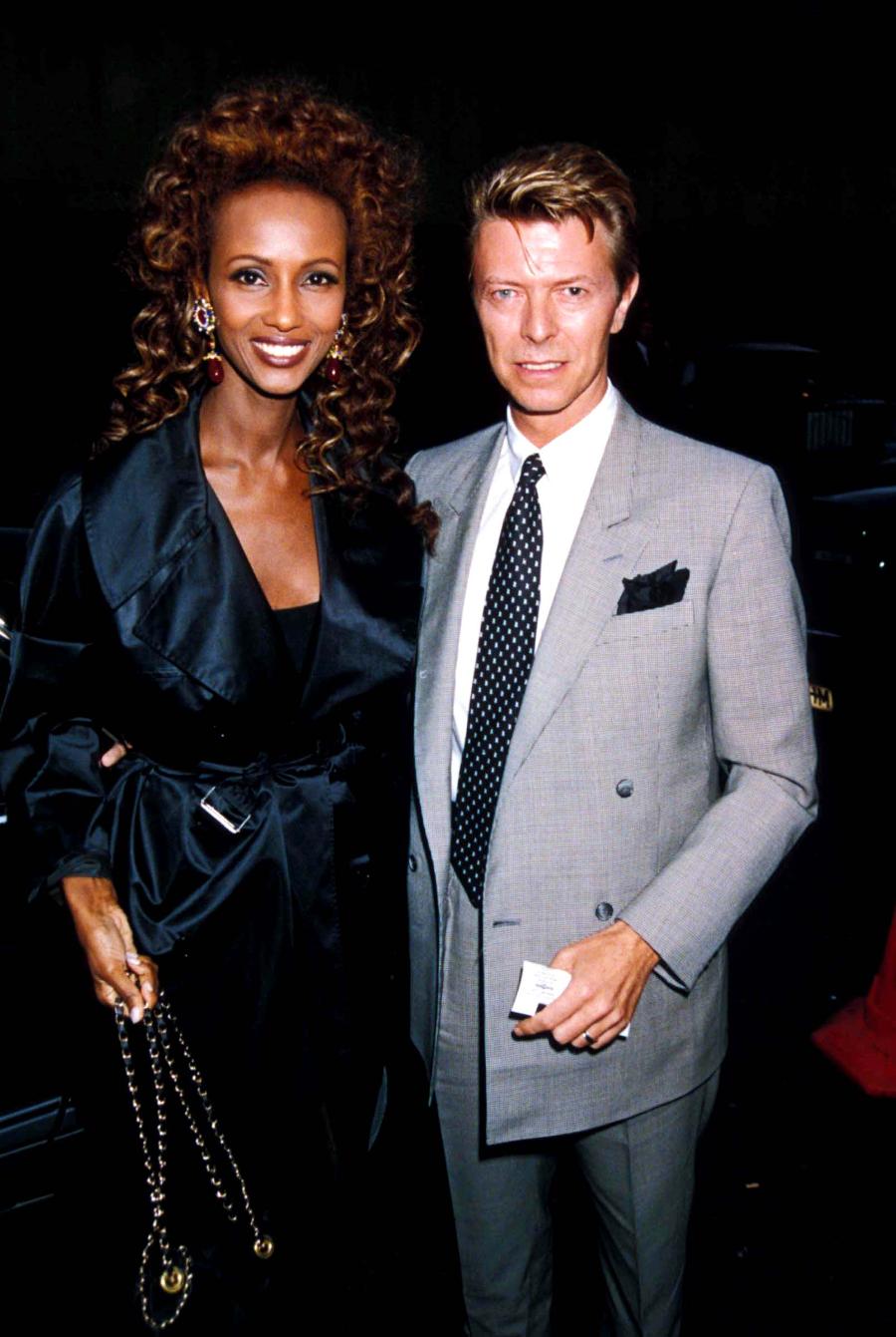 她真的做到了身居茅屋眼观全球，脚踩污泥胸怀天下！