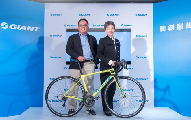 凤凰永久和捷安特哪个值得买,永久自行车对比捷安特