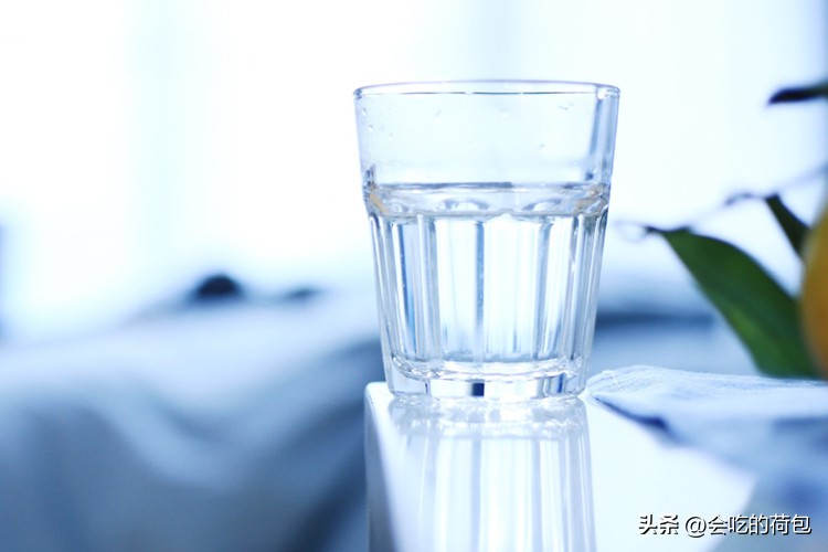 适合老年人吃不贵又有营养的食物,中老年人吃虾米好还是吃虾皮好