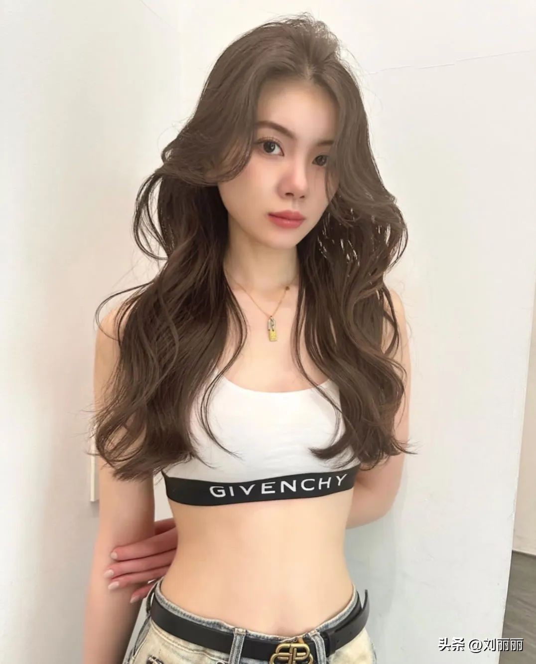 发型别乱,不要乱剪头发了这4款发型巨洋气