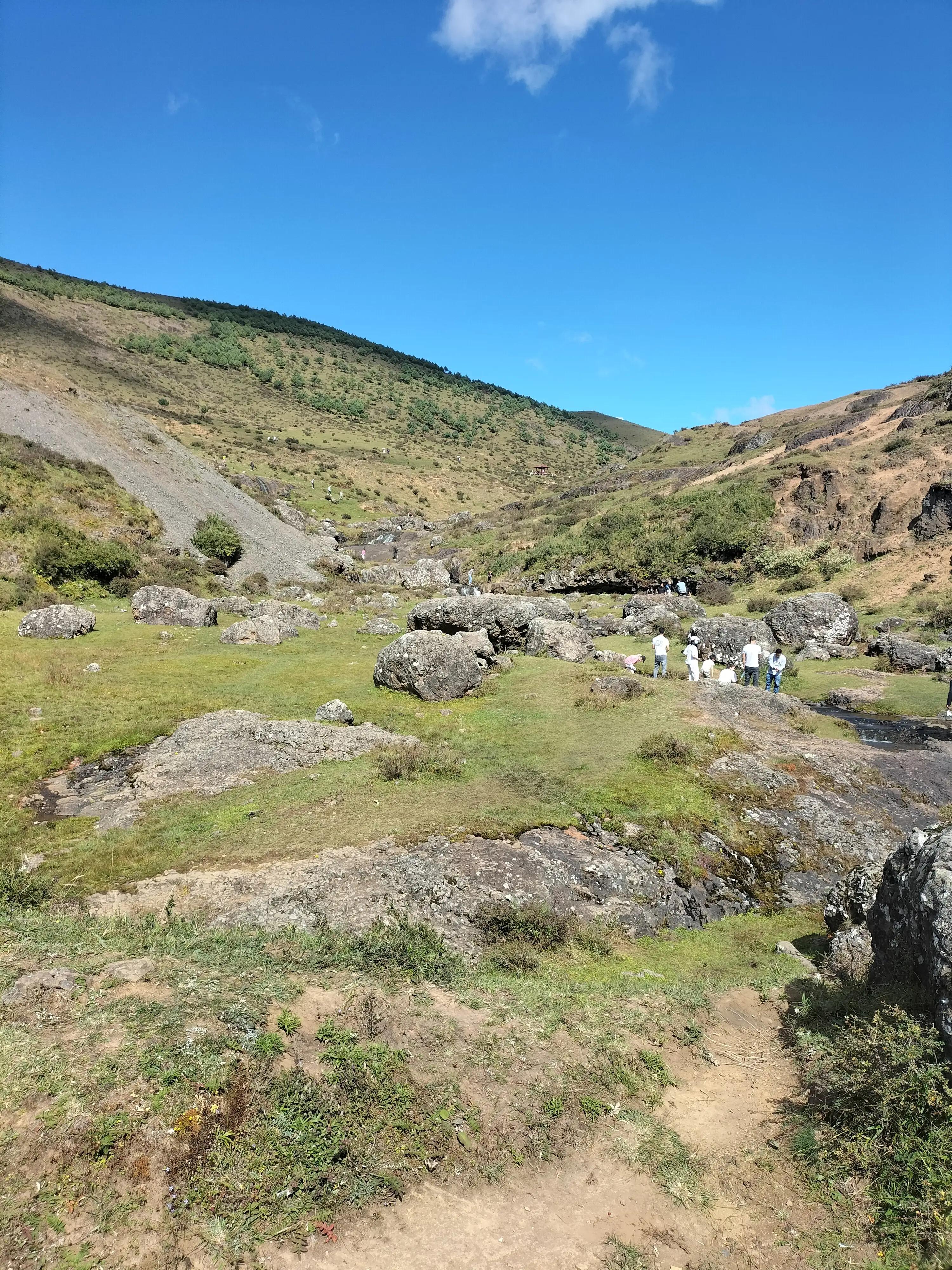 马上放暑假了，打算去哪里玩：昭通大山包