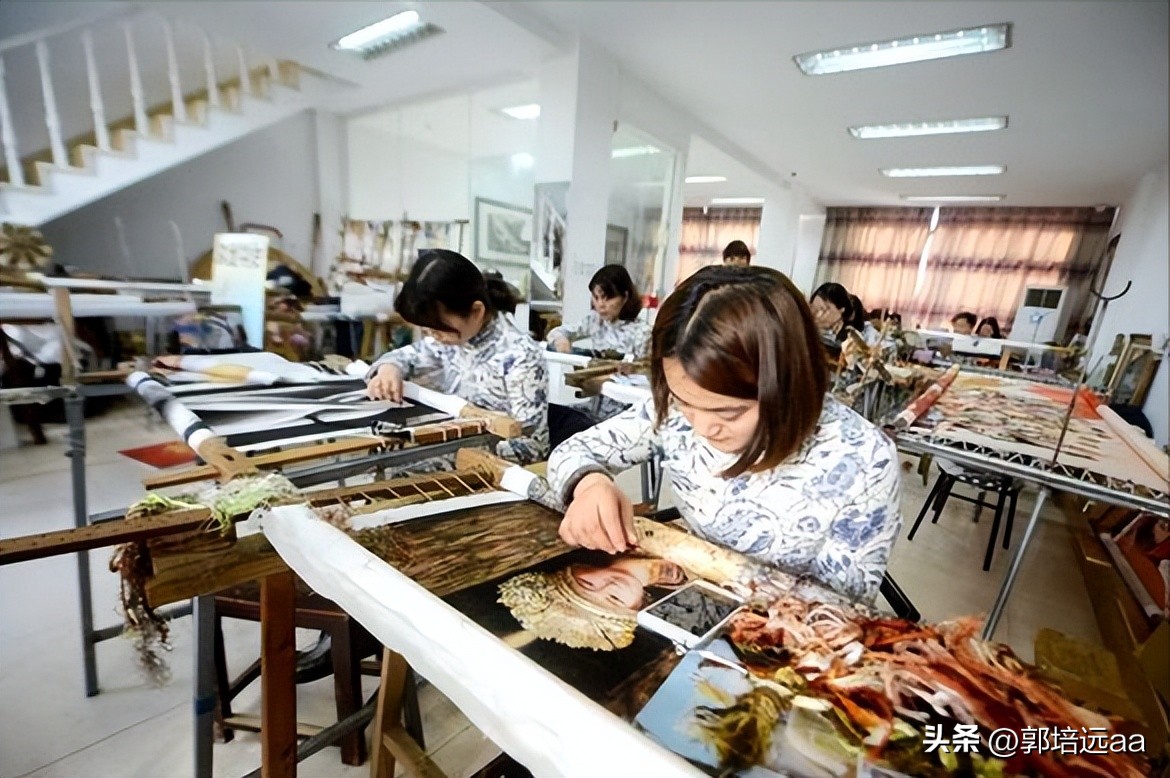 靠树叶一年赚8000万,一片树叶卖7000元