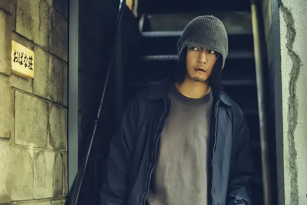 播出两集就飙到8.8分,播了两集就飙到9.2分