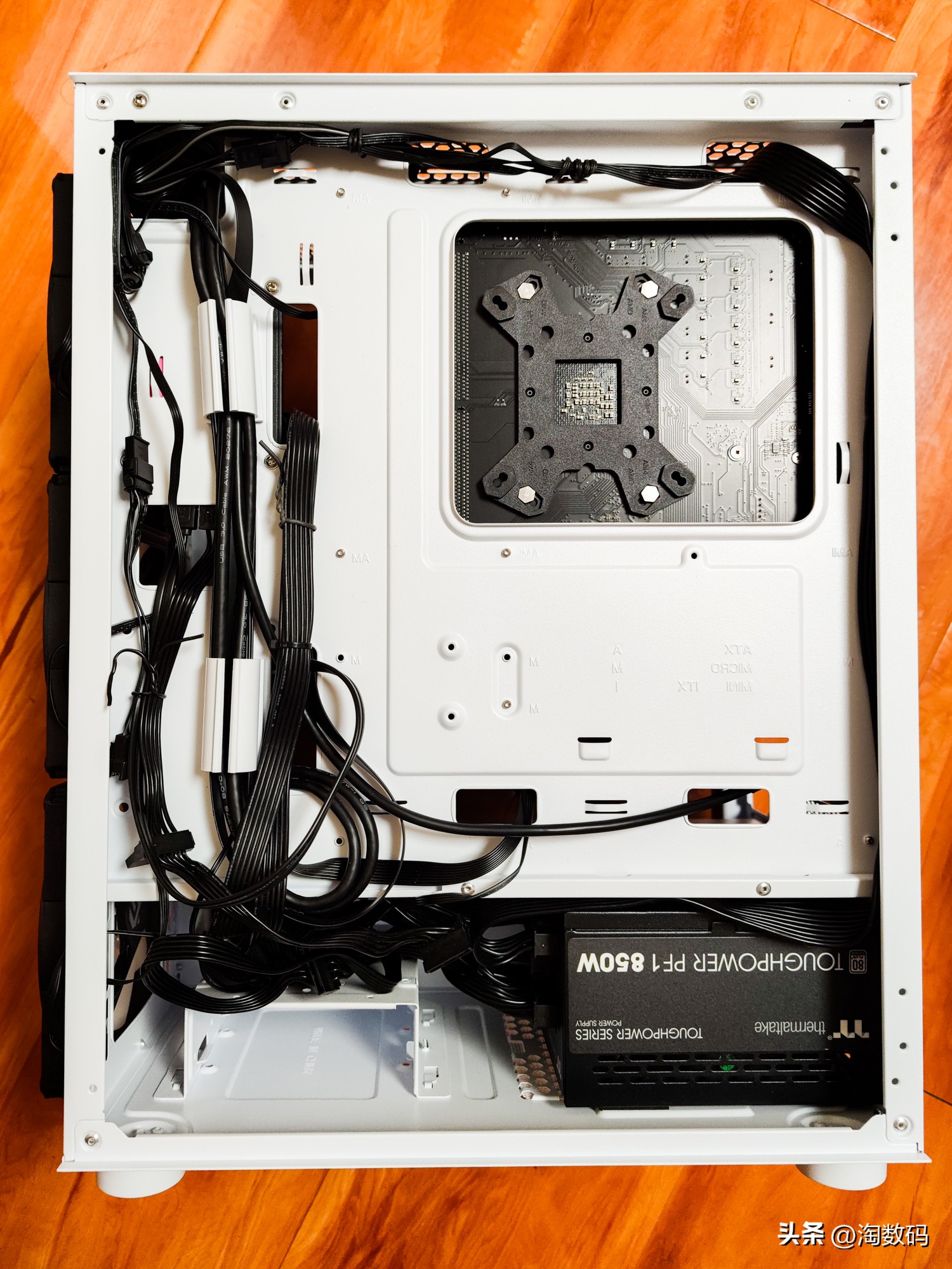 先马朱雀air对比航嘉750a,先马朱雀air机箱240水冷