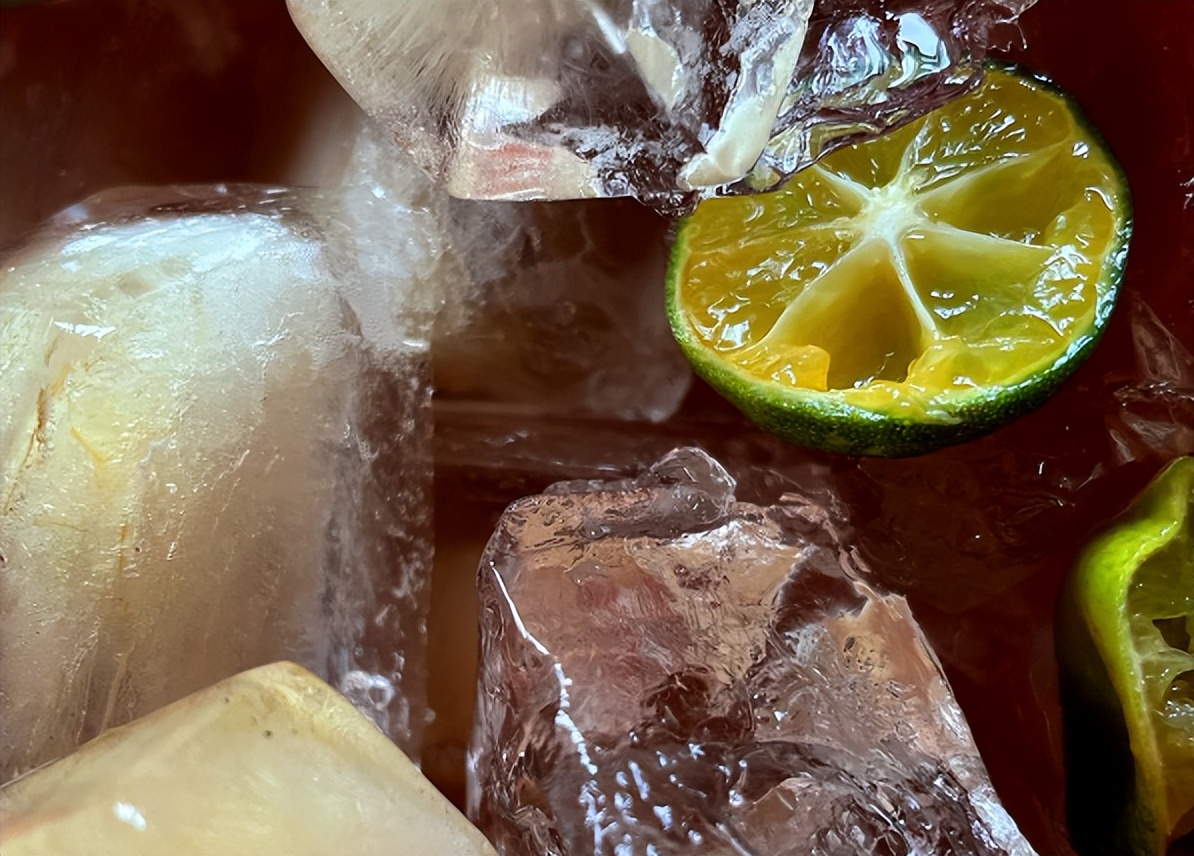 喝果汁的正确打开方式,果汁怎么喝健康