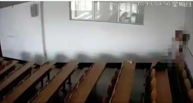 四川传媒学院最近火了,四川传媒学院近期事情爆料