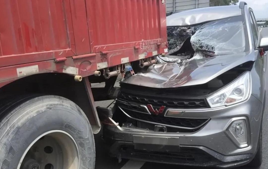 我只是停车停错了地方，不至于判我10年吧，法院：支持判决！