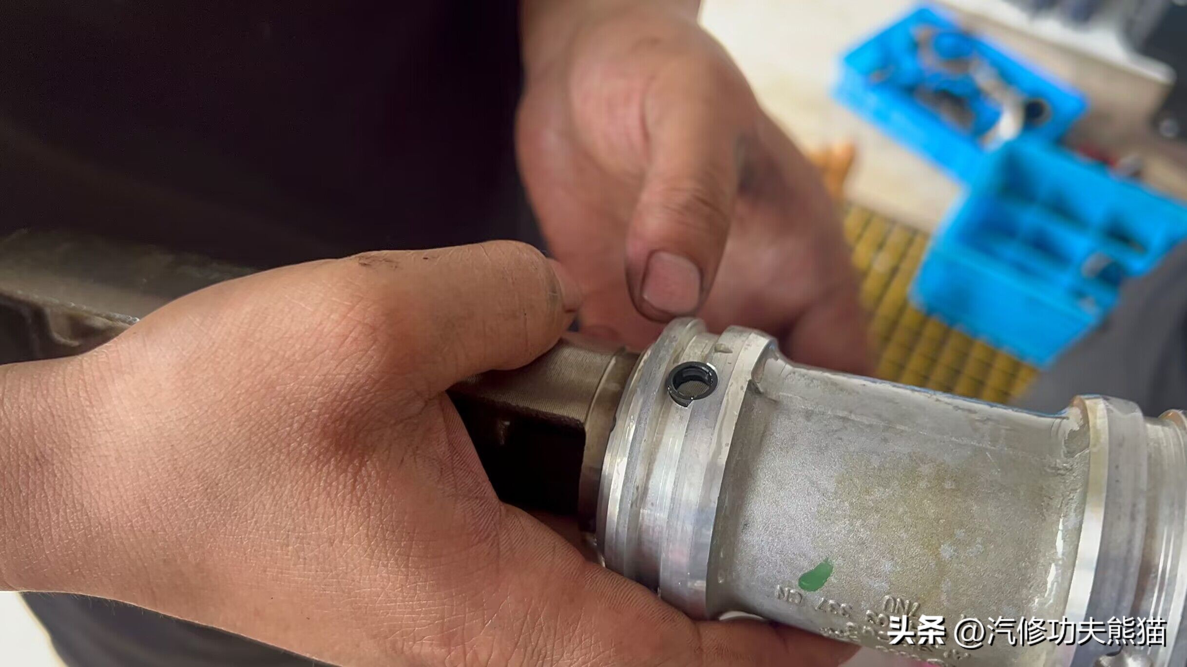 武汉小轿车烧机油处理办法,老款斯柯达烧机油解决方案