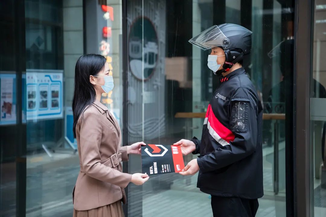 小蚂蚁同城放大招！送礼/买菜/送外卖/送文件...平均1小时就到！