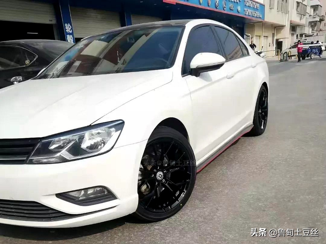 大众凌渡升级轮胎,凌渡升级螳螂刀锋轮毂