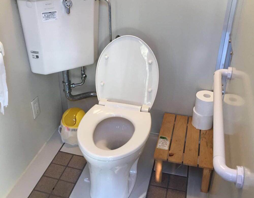 虹吸式马桶好吗,虹吸马桶缺点溅水