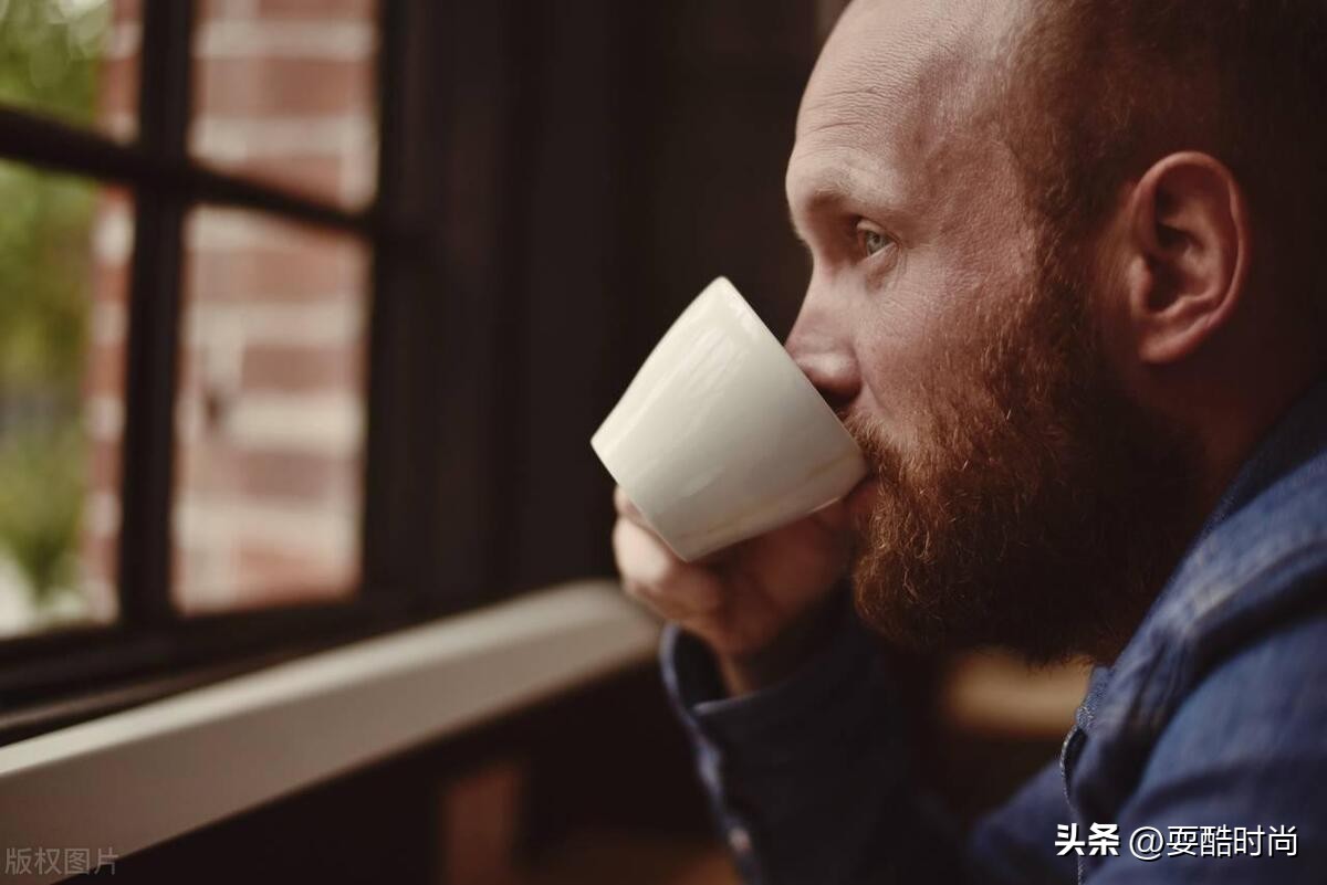 兴趣？40岁男人性无能真相揭秘，引领男性健康新风向！