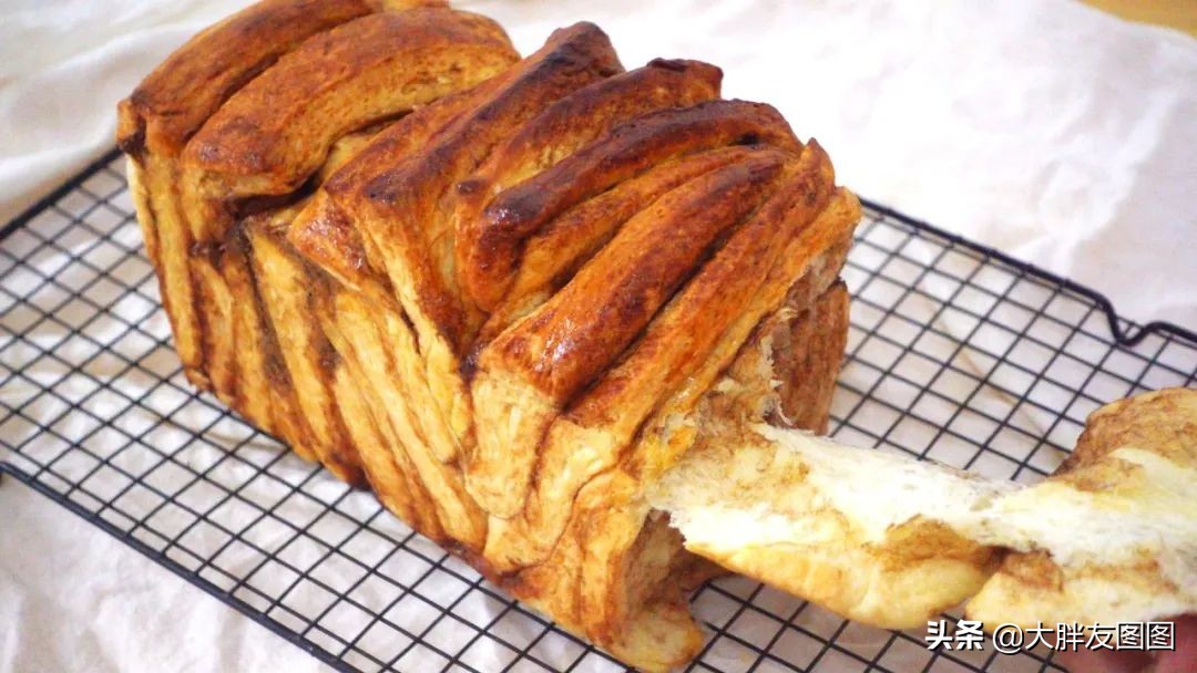 手撕面包配方及烘焙方法,不需要手套膜的蝴蝶结面包