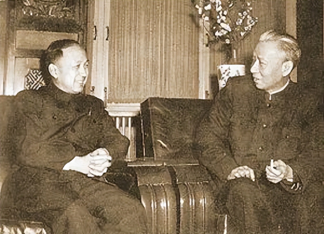 钱学森：被非法拘禁5年后，终回国造出导弹，两个孩子也都成栋梁