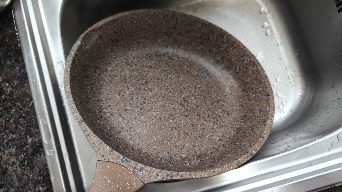 荣事达花岗岩不粘平底锅好用吗,荣事达陶土平底锅