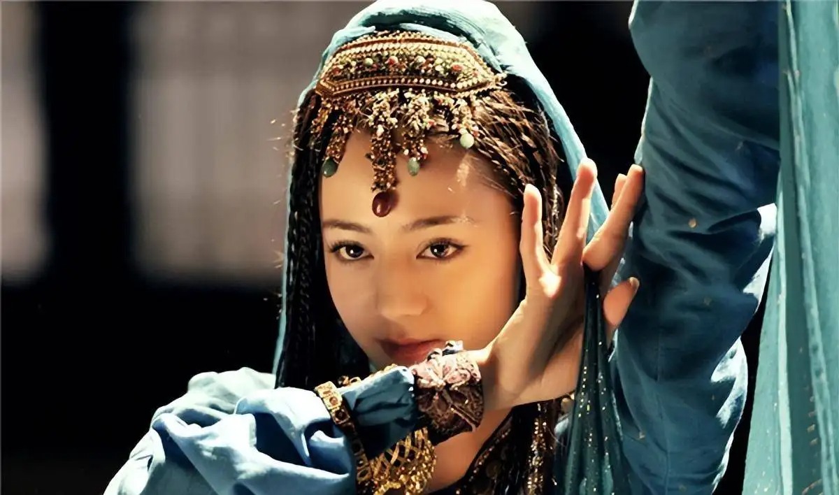 昆仑奴新罗婢菩萨蛮都是啥,菩萨蛮昆仑奴新罗婢各指的是什么