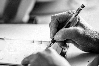 爷奶健在时子女继承父母财产，要拿到叔伯的弃权书么?律师:真的要