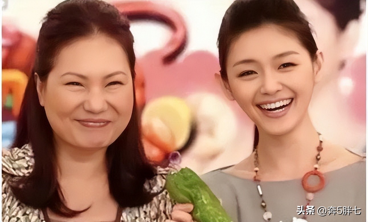 s妈澄清大s家天价电费,s妈否认大s搬家