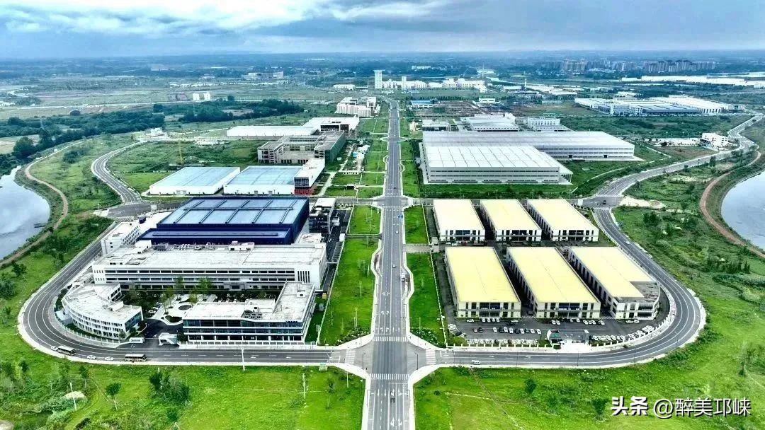 邛崃市创建先进县,西部百强县邛崃排名24位