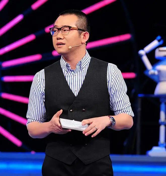 大名鼎鼎的主持人被*暴强**，刚刚回应！