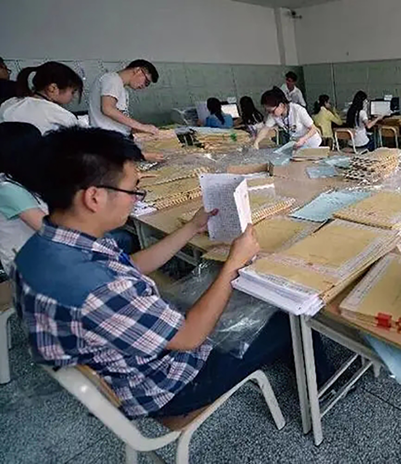 2001年高考满分作文赤兔之死译文,2001江苏满分作文赤兔之死谁写的