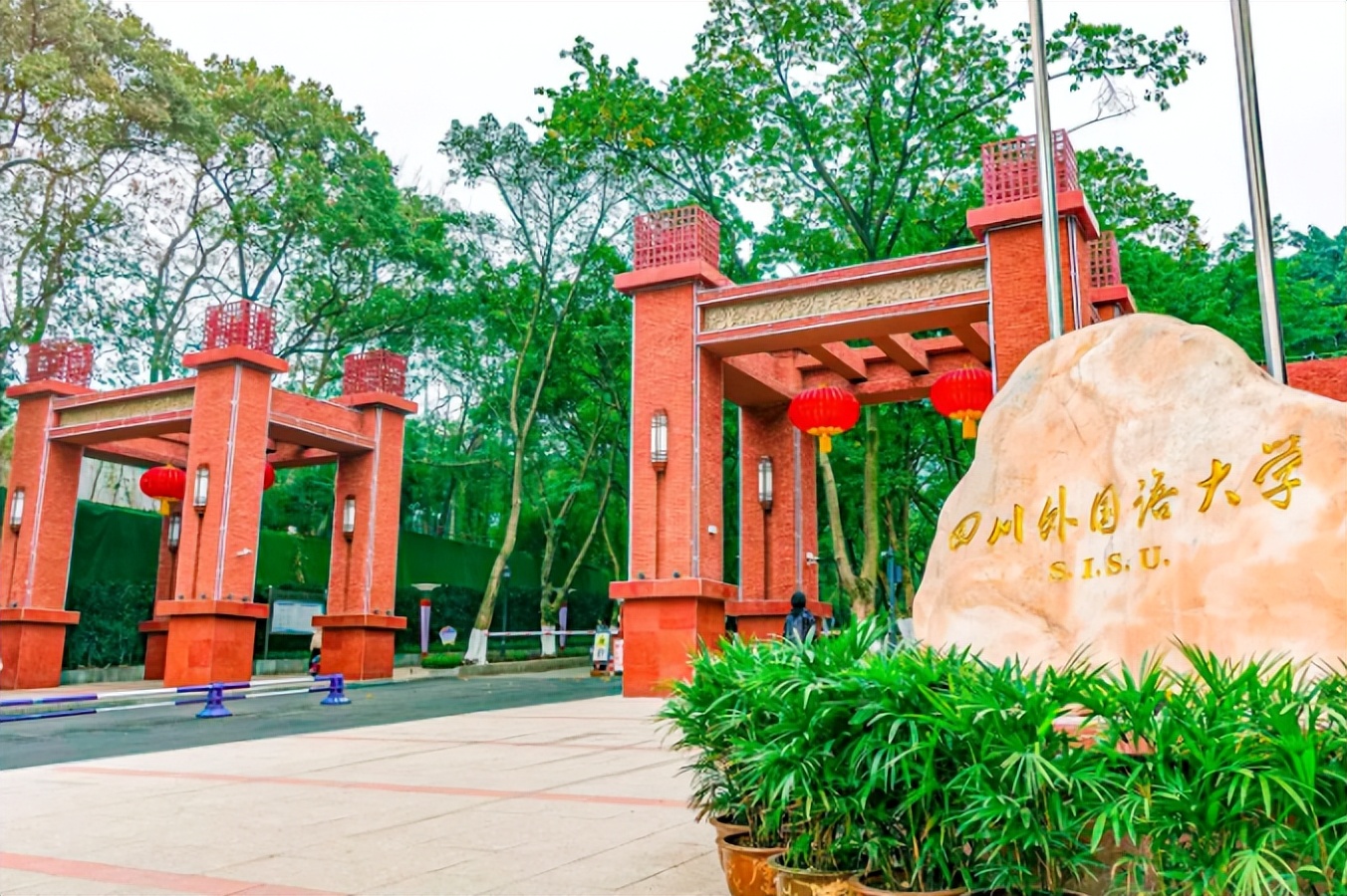 多所高校延长专硕学制图片,专硕学制延长的大学