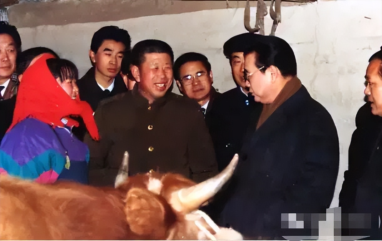 穷小子逆袭变亿万富翁后的故事,穷小子逆袭竟然成为亿万富翁