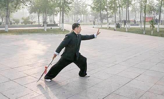 50岁大爷查不出五脏六腑,50岁大爷去体检找不到器官