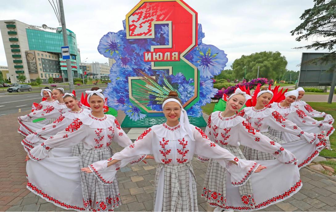 白俄罗斯真实视频,白俄罗斯和俄罗斯是同一个国家吗