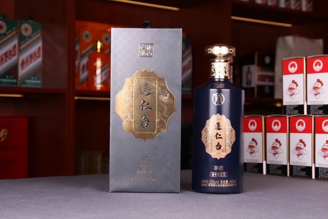 如何区分酱香型白酒,白酒怎么区分浓香型和酱香型