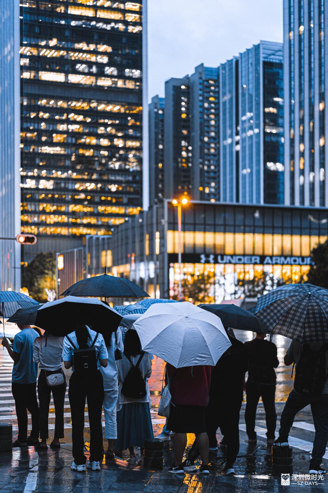 降薪跳槽的深圳年轻人：从月入过万到月薪2千，就当花钱买健康