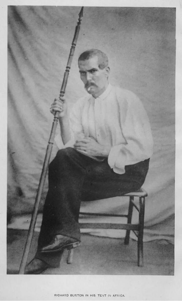 大翻译家“自阉”，只为混入穆斯林，在大庭广众之下偷盗圣物