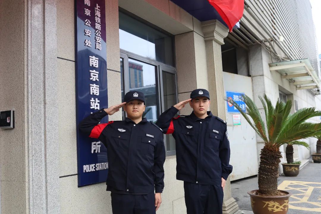 兄弟战友同学,同桌兄弟关系