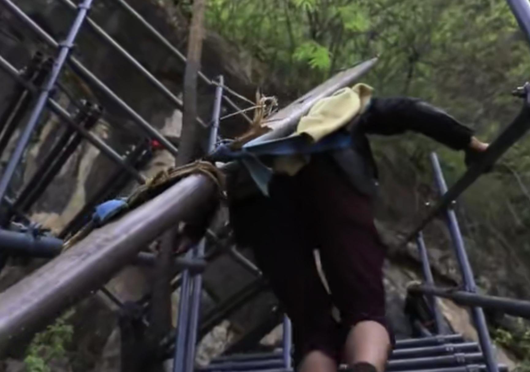 悬崖村古老木梯,悬崖村木梯