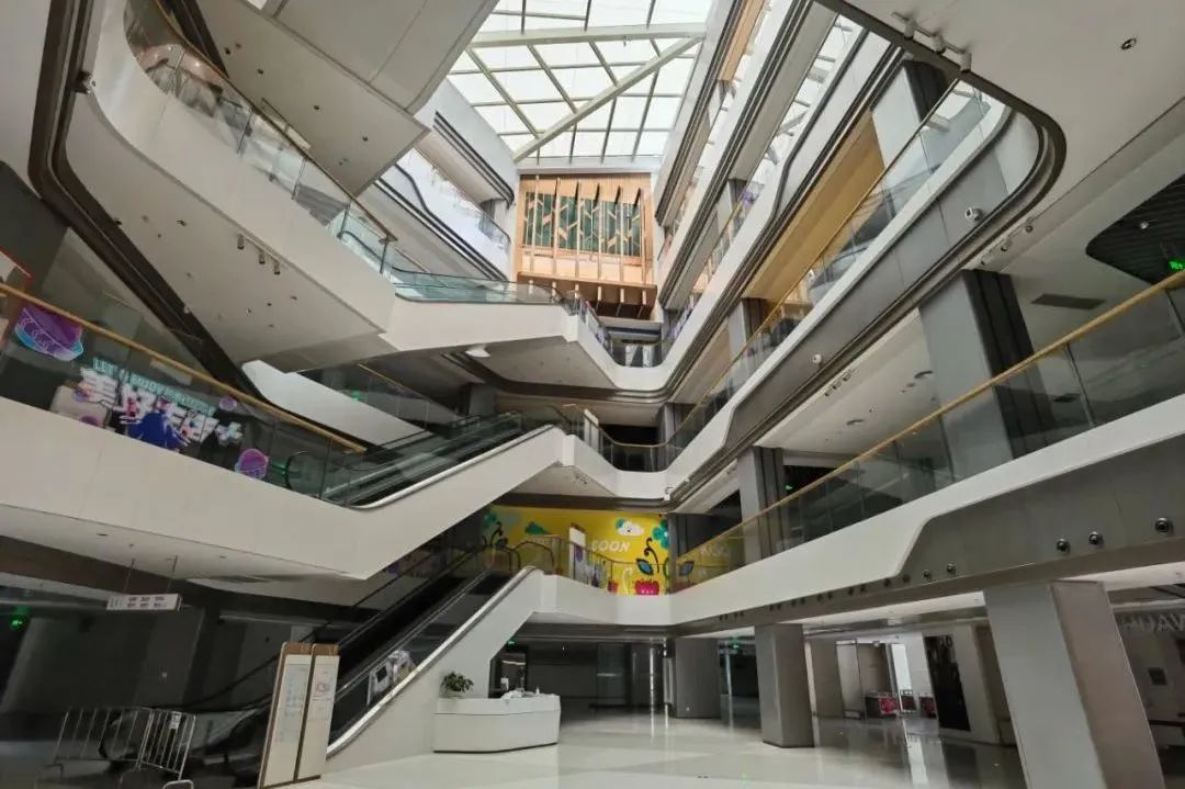 220万家餐饮零售企业，倒在了解封的黎明前