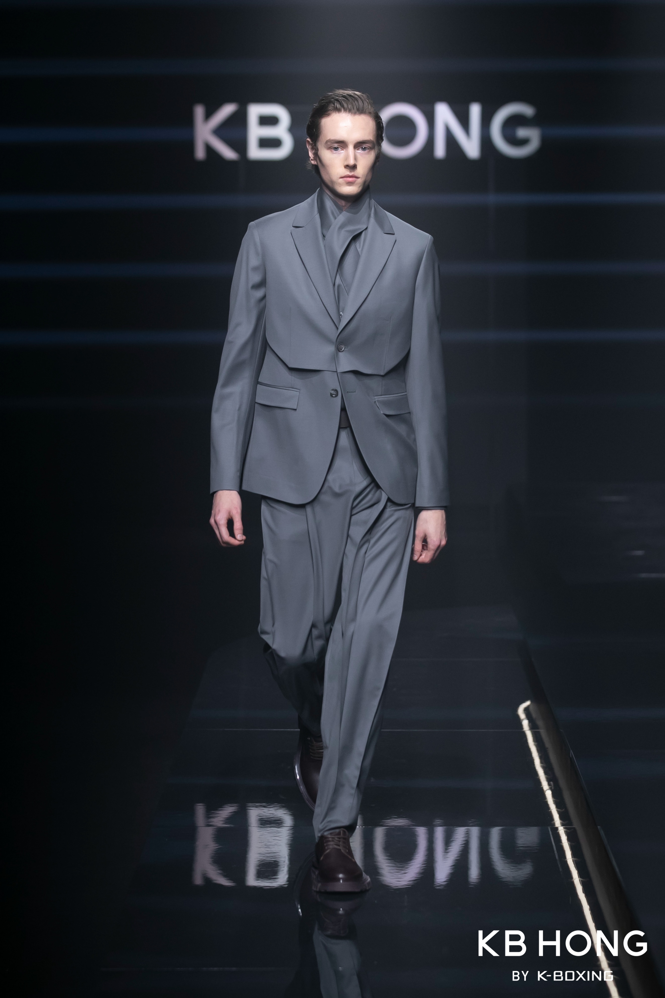 劲霸男装第四次登陆米兰时装周官方日程先声中国力量引领当代男性“悦己”东方美