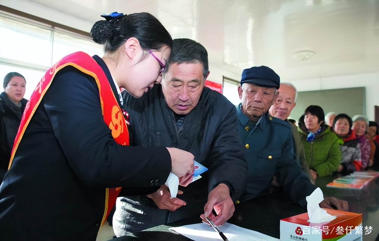 退休人员去世后家属能领哪3笔钱,退休人员去世后家人能领几笔钱