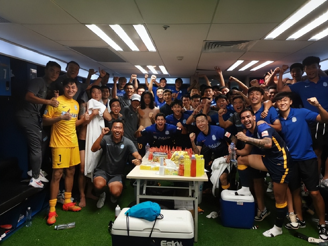 李玮锋对球霸的看法,李玮锋足球最新消息