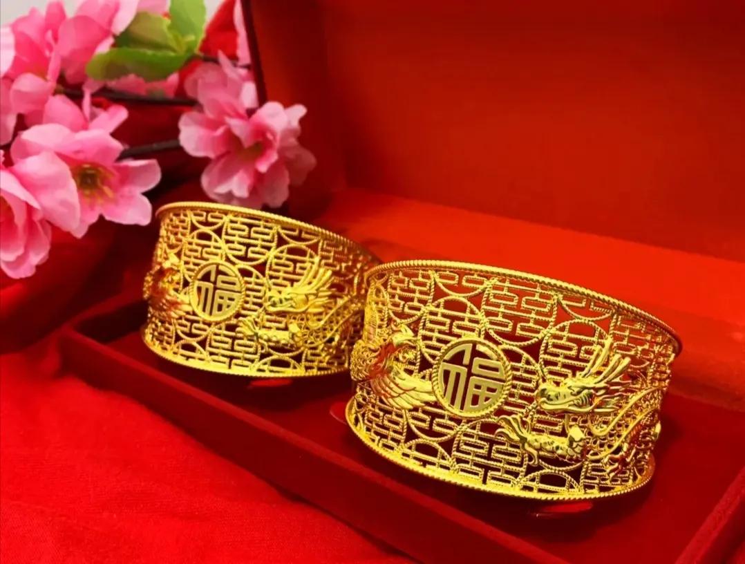 黄金耳环怎么选不上当,买黄金感觉上当怎么维权