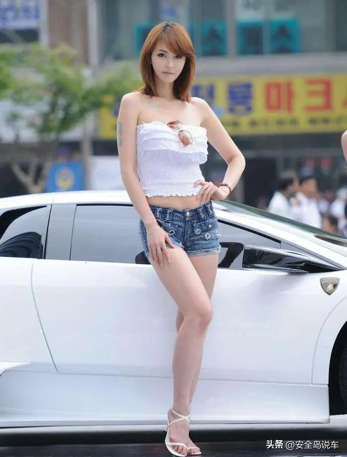 不去4s店，有些车企远程隔空就把这些钱挣到了，跟电视厂商学的吗